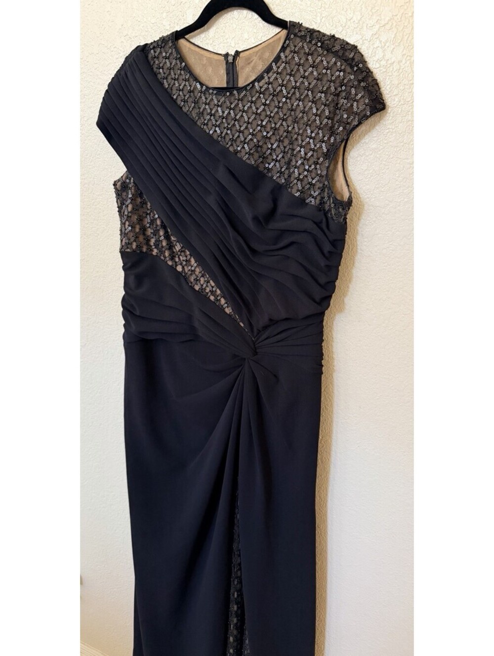 New Tadashi Shoji Mixed Media Cap Sleeve Crepe Gown In Black Size XL $558 - Picture 4 of 11